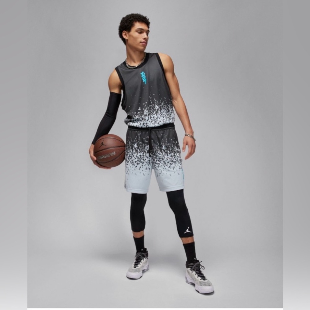 Jordan Men’s Shorts - Picture 3 of 7
